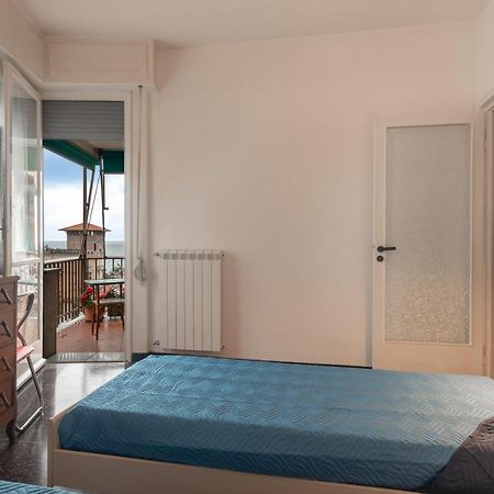 Apartamento Rivierarent Moma 100 Metri Dal Mare Finale Ligure Exterior foto