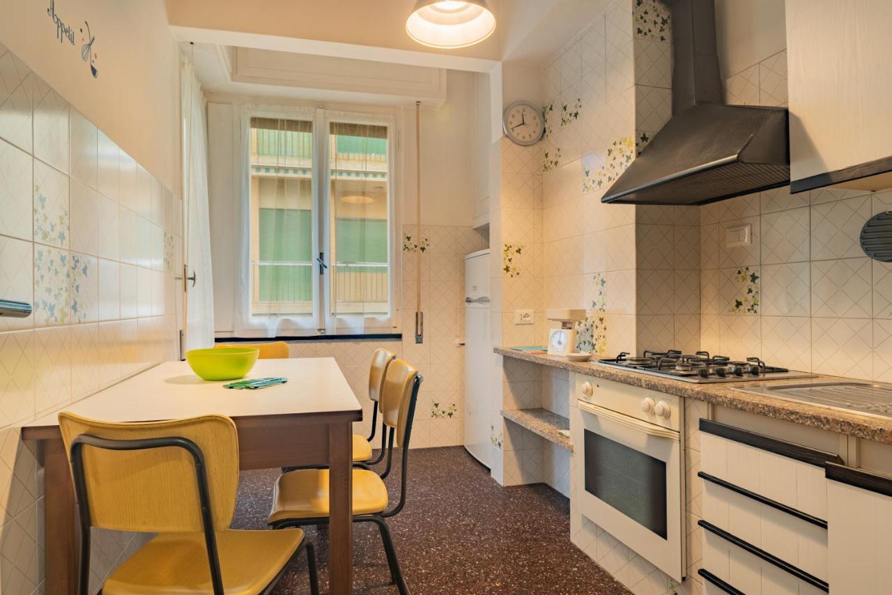 Apartamento Rivierarent Moma 100 Metri Dal Mare Finale Ligure Exterior foto